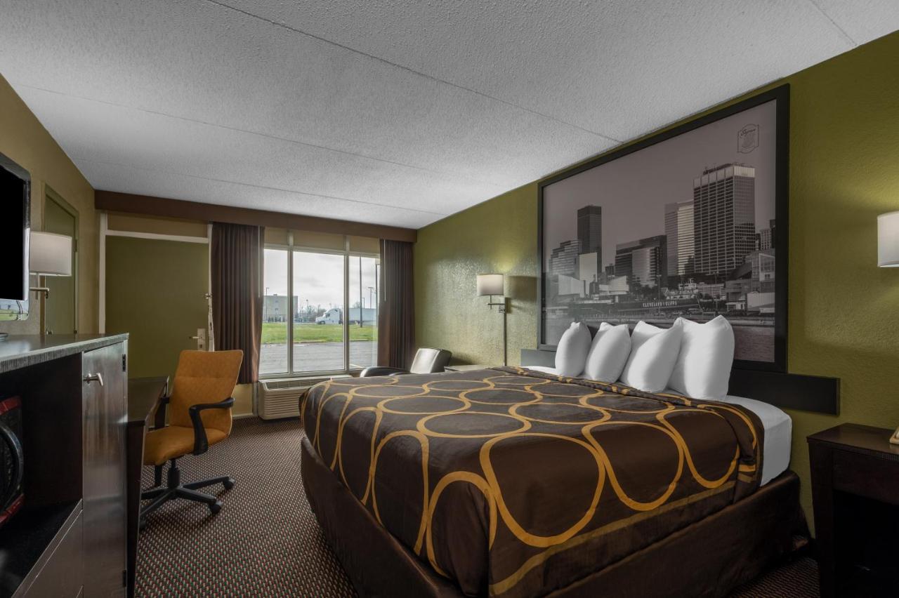 Hotel Super 8 By Wyndham Perrysburg-Toledo Exterior foto