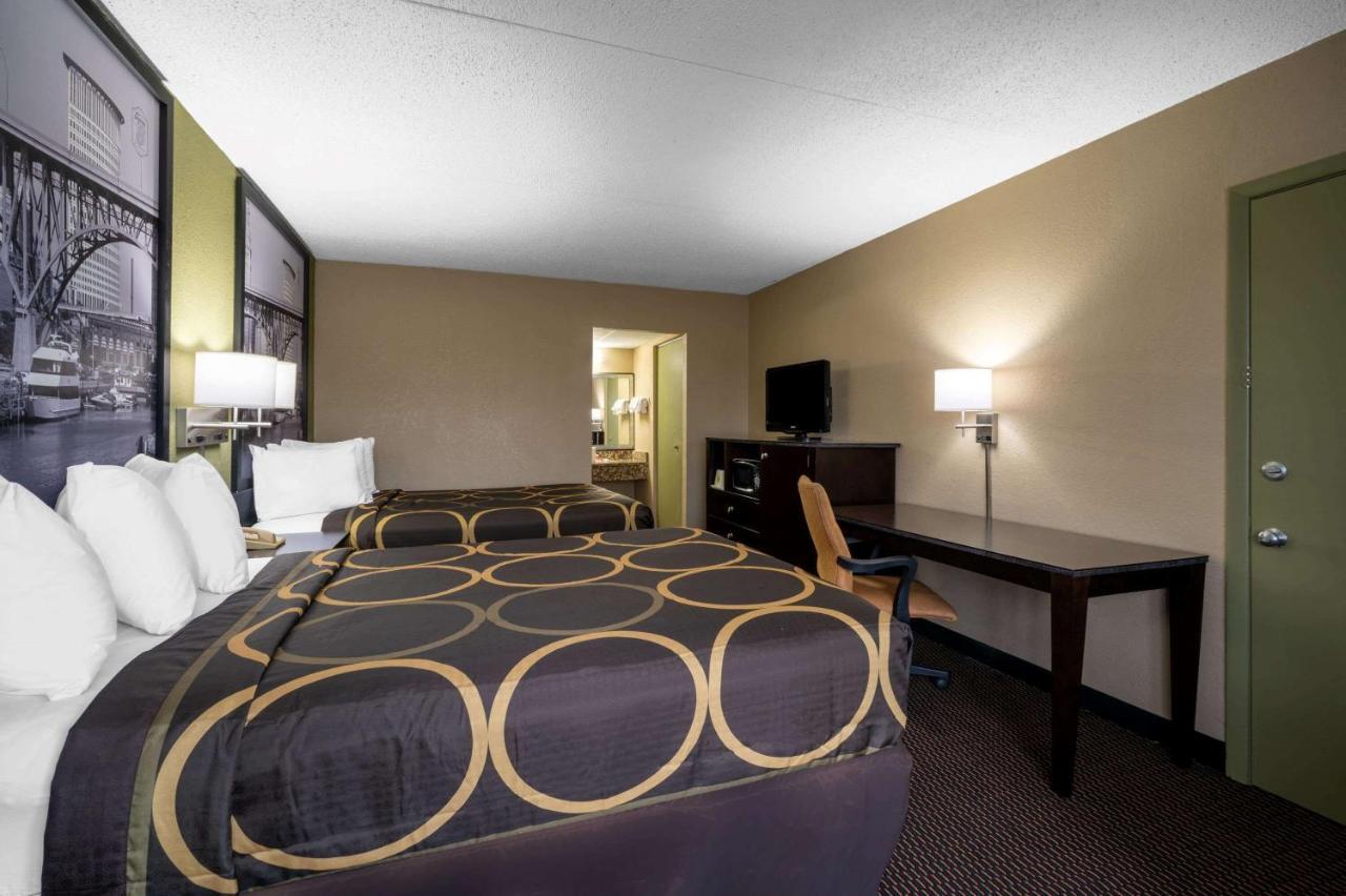 Hotel Super 8 By Wyndham Perrysburg-Toledo Exterior foto