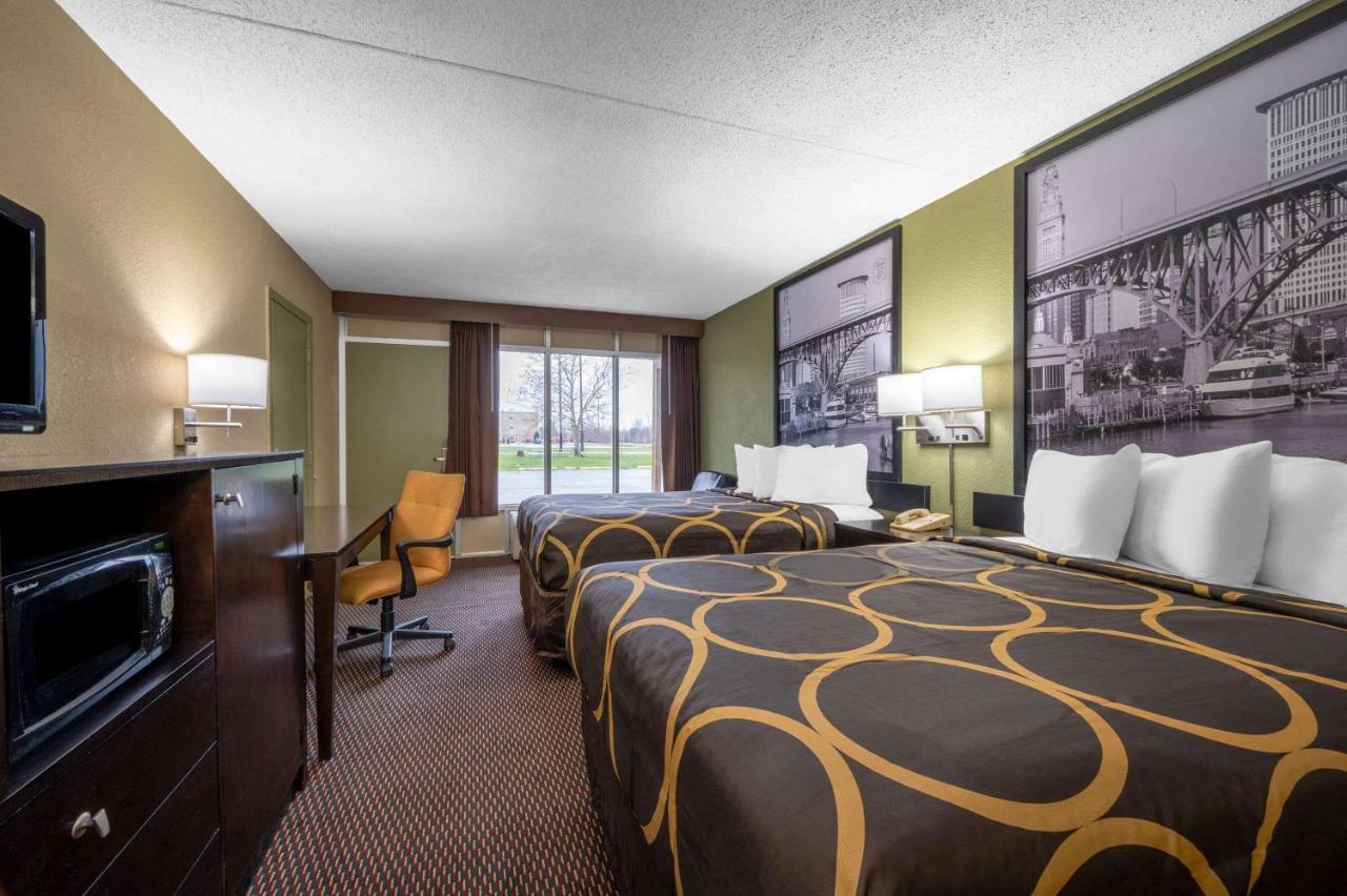 Hotel Super 8 By Wyndham Perrysburg-Toledo Exterior foto