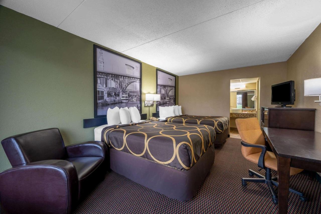 Hotel Super 8 By Wyndham Perrysburg-Toledo Exterior foto